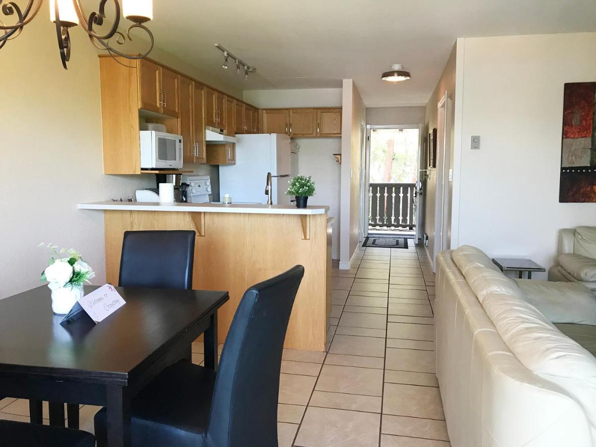 Cozystay Signature Lake Okanagan Resort Келоуна Экстерьер фото